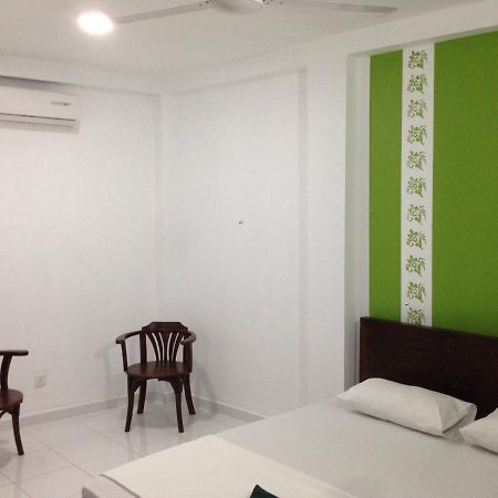 Star City Villa Colombo Extérieur photo