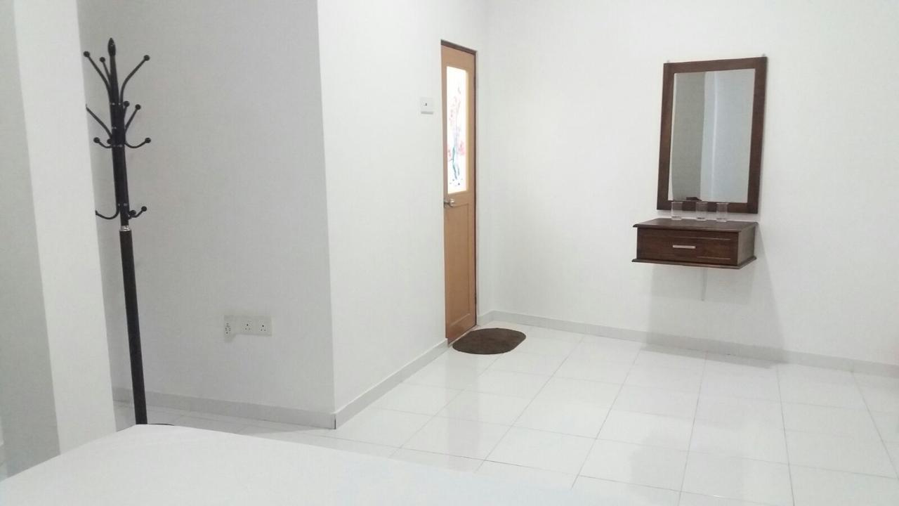 Star City Villa Colombo Extérieur photo