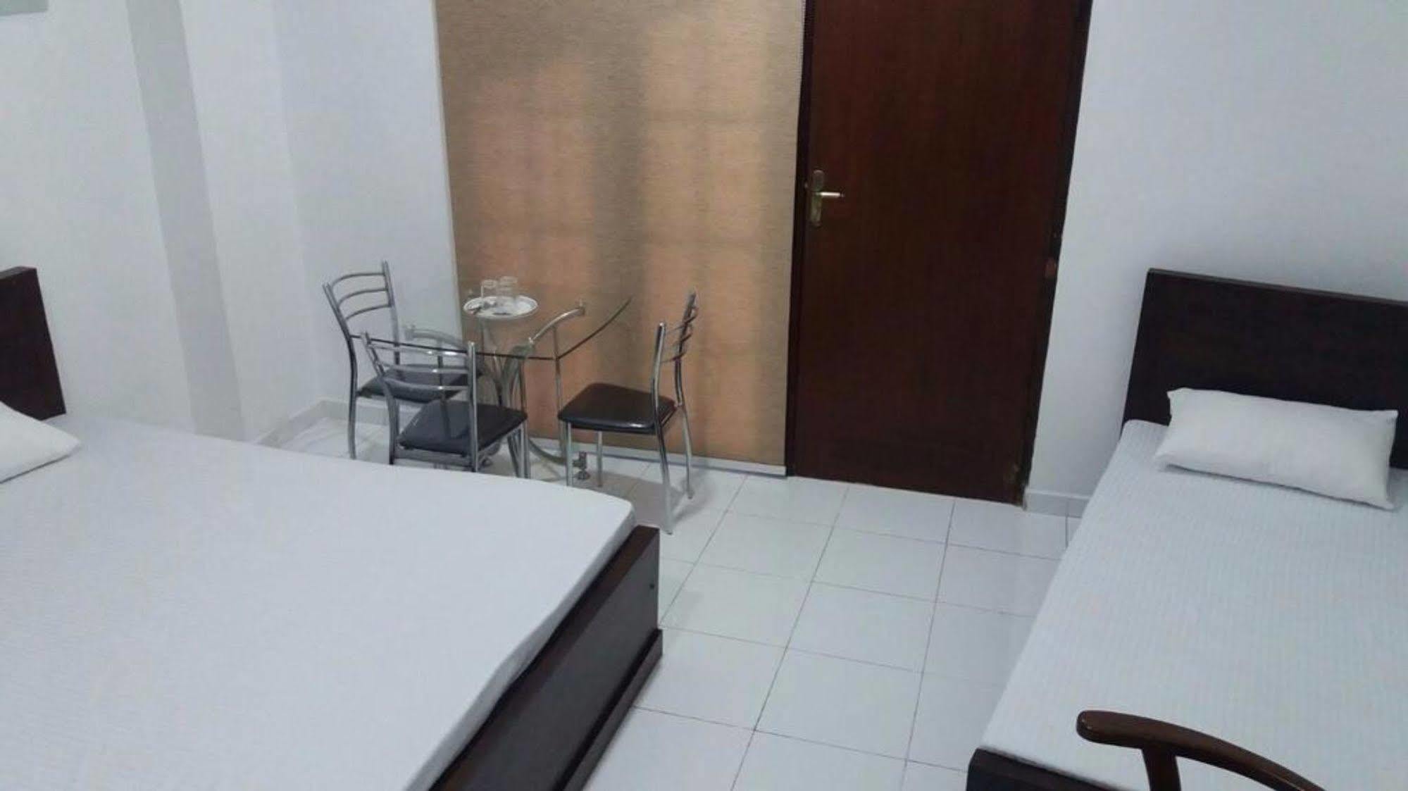 Star City Villa Colombo Extérieur photo